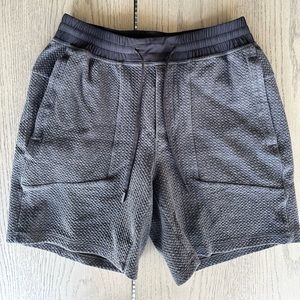 Men’s At Ease Charcoal Short- Medium